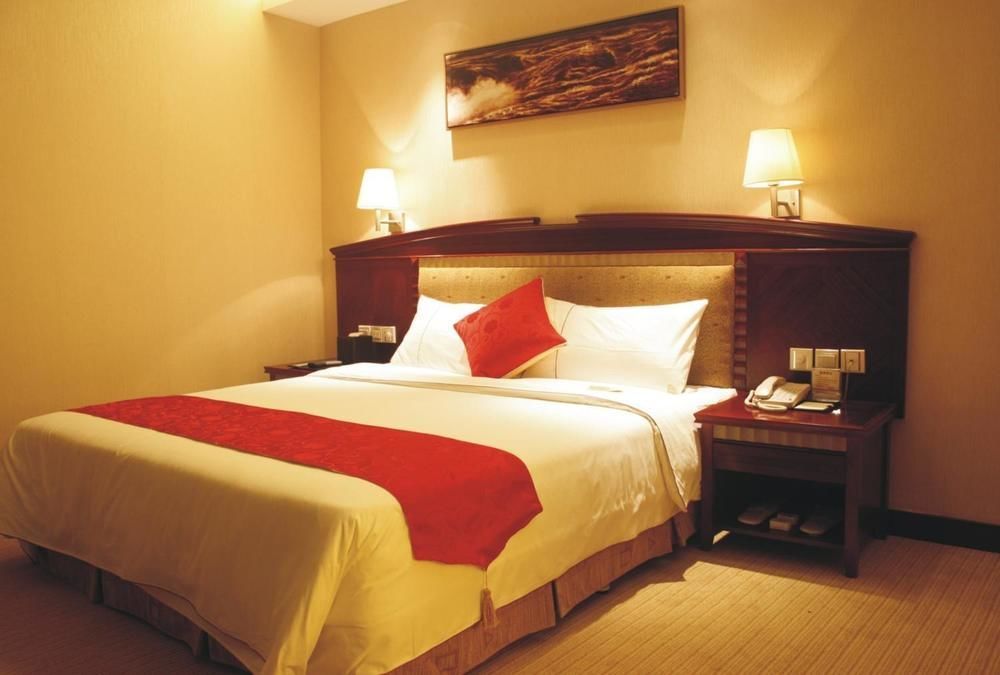 Huizhou Jinhuayue International Hotel חדר תמונה