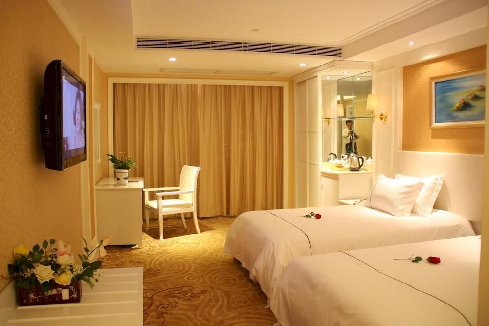 Huizhou Jinhuayue International Hotel מראה חיצוני תמונה