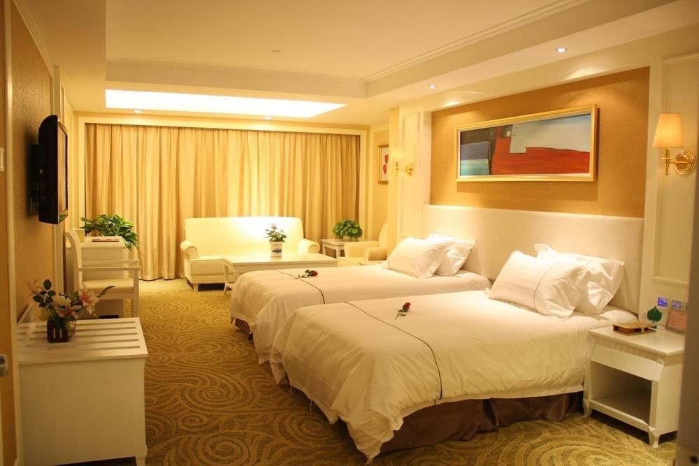 Huizhou Jinhuayue International Hotel מראה חיצוני תמונה