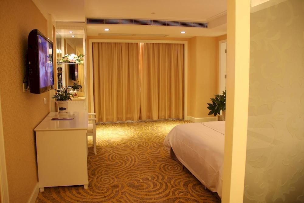 Huizhou Jinhuayue International Hotel מראה חיצוני תמונה