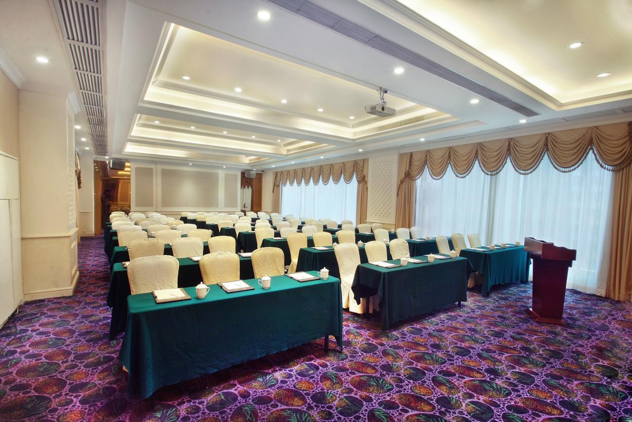 Huizhou Jinhuayue International Hotel מראה חיצוני תמונה