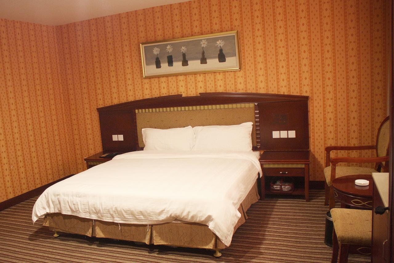 Huizhou Jinhuayue International Hotel מראה חיצוני תמונה